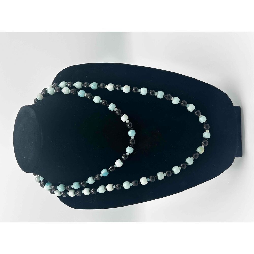Green Opal Beaded Necklace Alternating Colors Round Beads Lobster Claw
